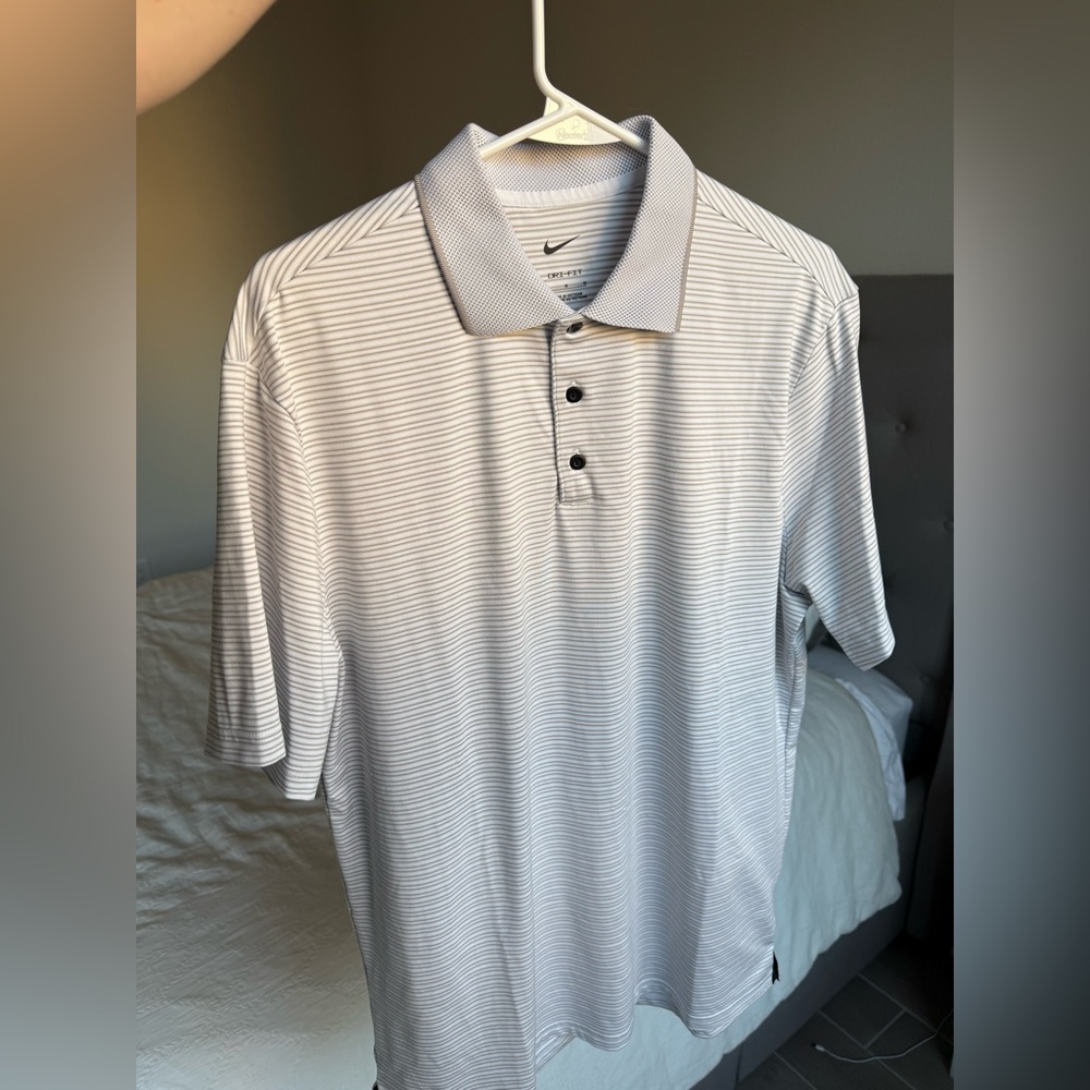 Nike Tour Men’s Dri-Fit Striped Golf Polo - M